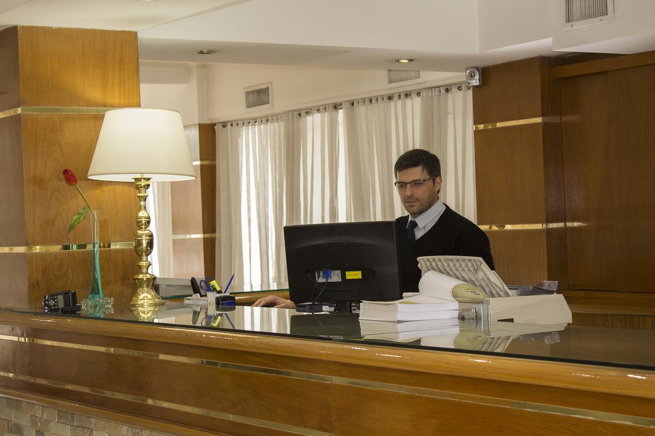 Hotel Dior Tandil Dış mekan fotoğraf